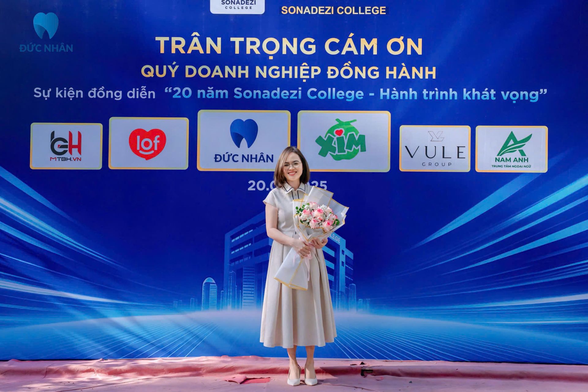 nha khoa đức nhân x sonadezi